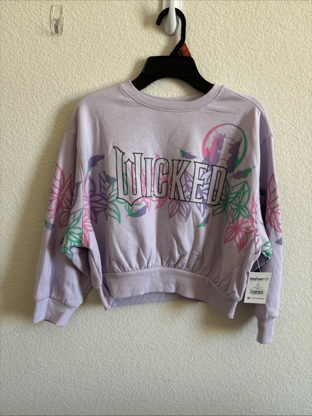 Wicked Purple Fleece Graphic Elphaba Crew Neck Sweatshirt Girls Size M (7/8)